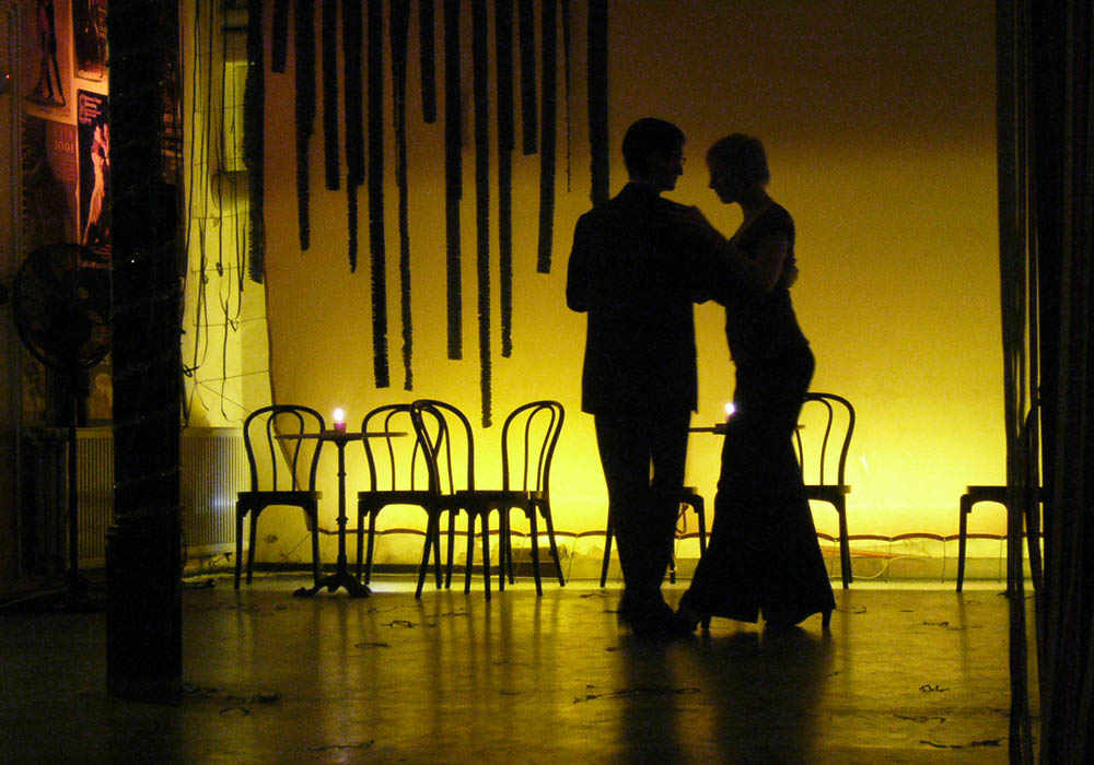 tango couple