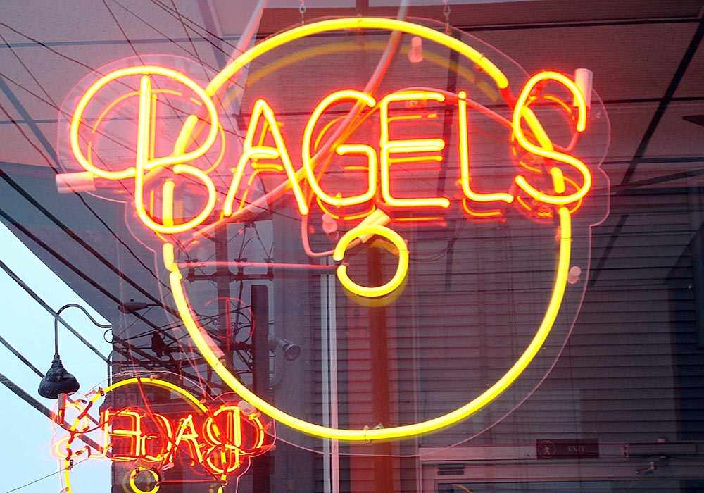 photo: Bagel neon sign
