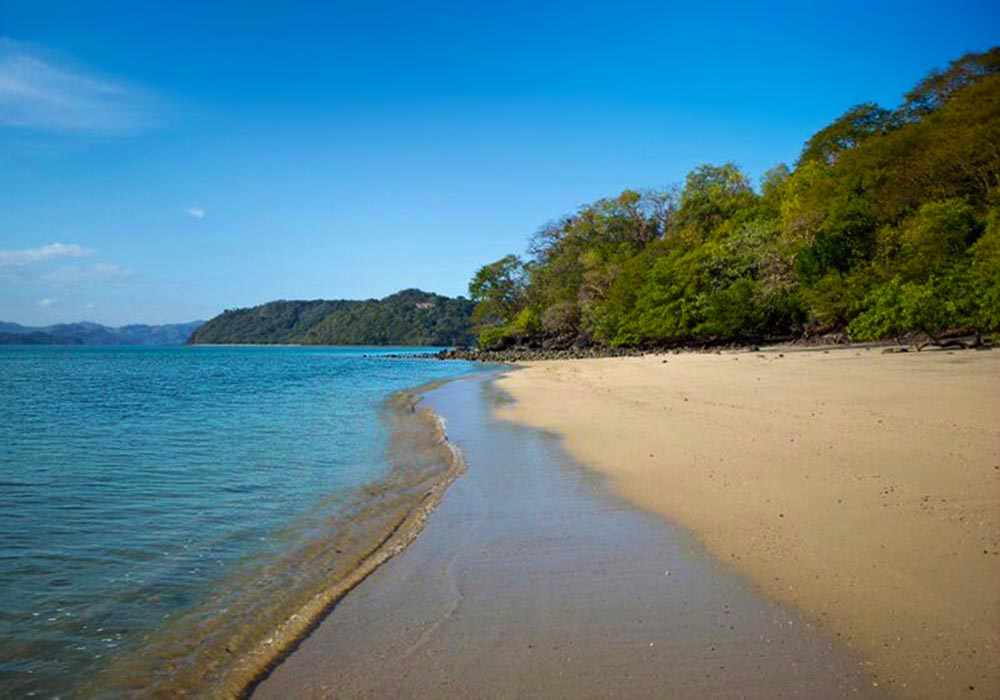 photo: Costa Rica beach