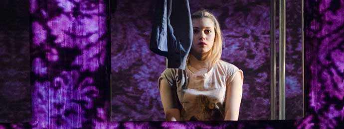 Lignedebus au Théâtre des Écuries