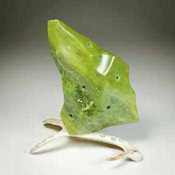 Mattiusi Iyaituk - Yeux sur Iceberg - WestmountMag.ca