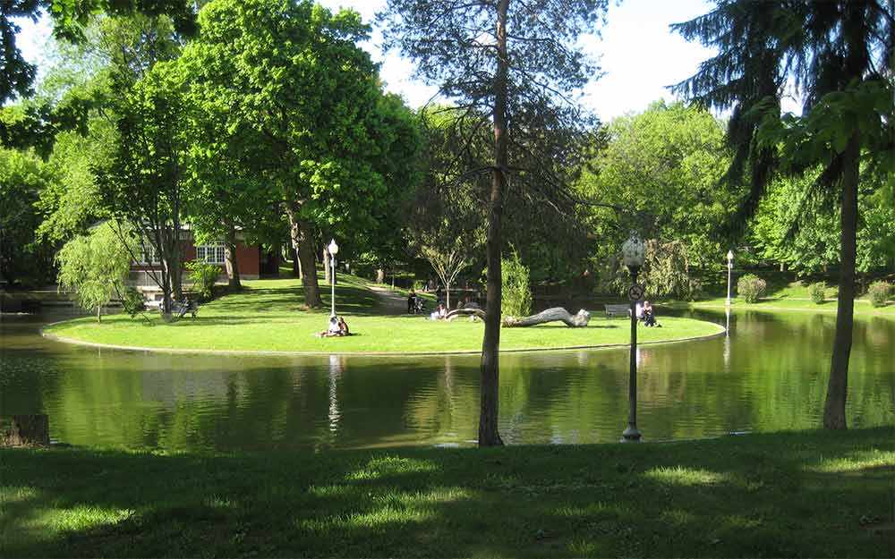Parc Westmount Park - photo: Andrew Burlone - WestmountMag.ca