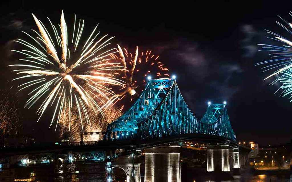 Illumination interactive du pont Jacques-Cartier – Connexions vivantes – photo : Moment Factory – WestmountMag.ca