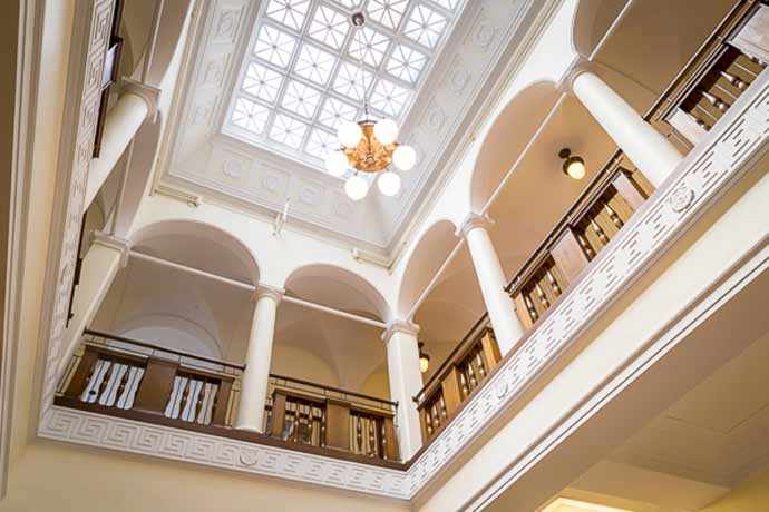 Atwater Library - WestmountMag.ca