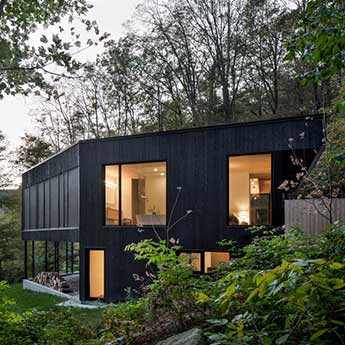 Résidence La Roche, Shefford, Qc – Atelier Général architecte - photo: Adrien Williams – WestmountMag.ca