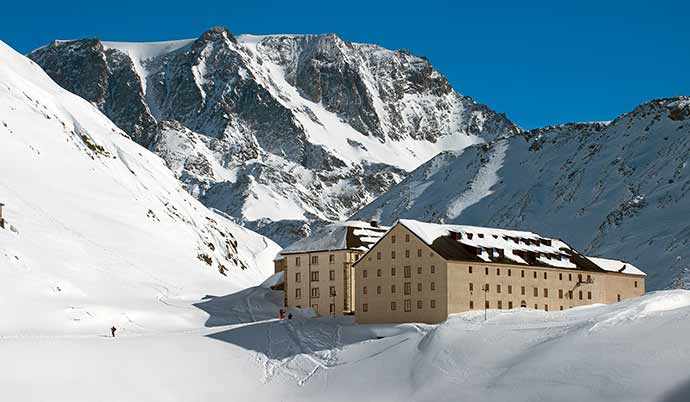 Hospice du Grand-St Bernard - Westmountmag.ca