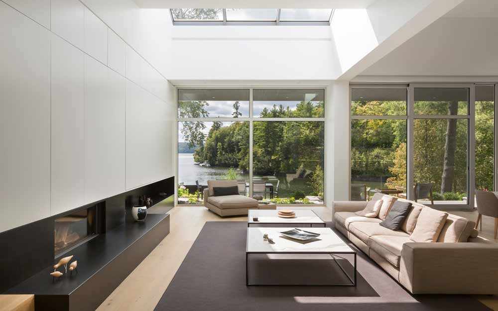 The Slender House - WestmountMag.ca