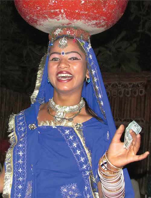 Women of the World 2018 Gabriel Safdie - WestmountMag.ca