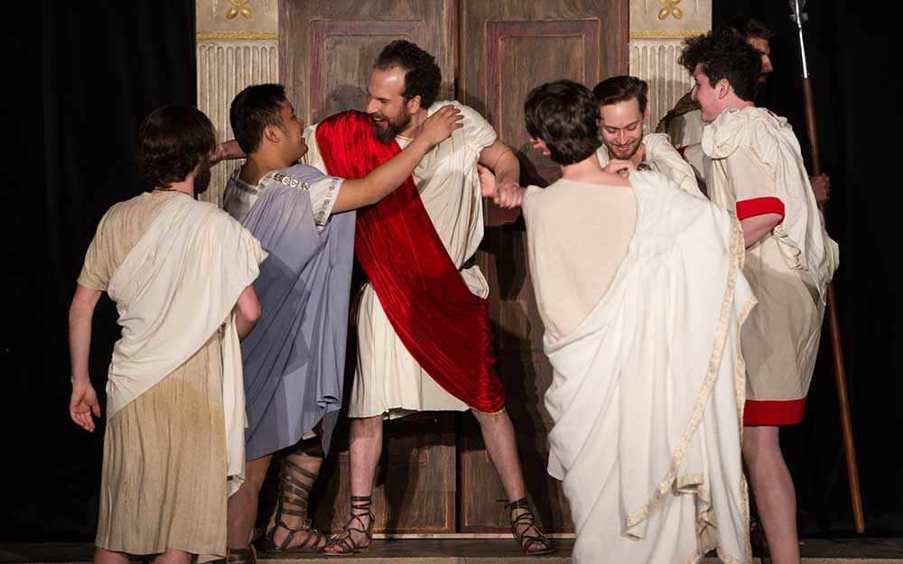 Antigone - WestmountMag.ca