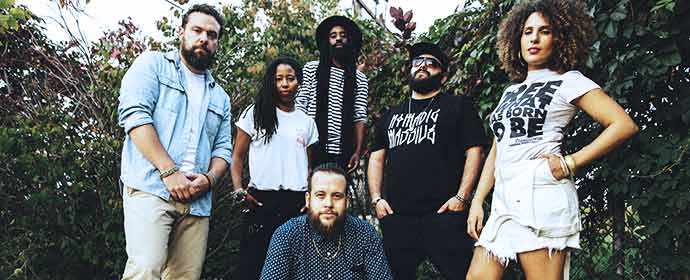 Nomadic Massive. Photo : Evan Shay