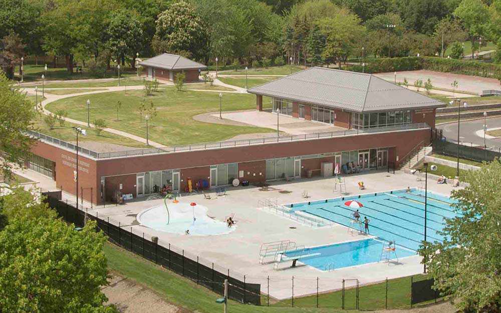 Westmount Rec Centre pool - WestmountMag.ca