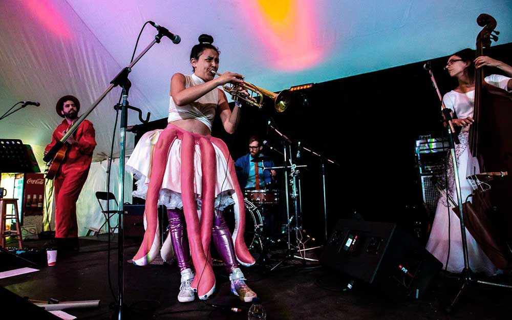 Misses Satchmo - WestmountMag.ca