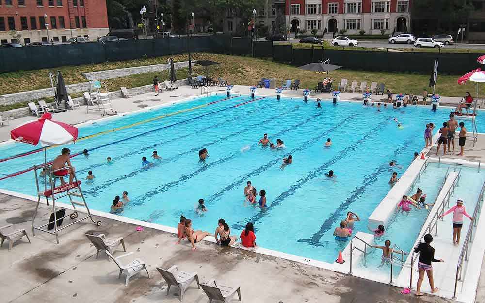 Piscine du centre récréatif de Westmount Recreative Centre pool – WestmountMag.ca