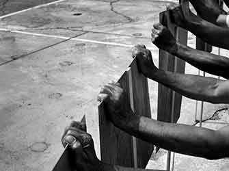 Soulèvements : émotions collectives, désordres sociaux et agitations politiques à la Galerie de l’UQAM et à la Cinémathèque québécoise – WestmountMag.ca