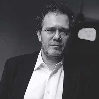 Georges Didi-Huberman, commissaire, Soulèvements : émotions collectives, désordres sociaux et agitations politiques à la Galerie de l’UQAM et à la Cinémathèque québécoise – WestmountMag.ca