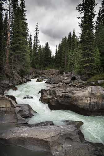 mountain brook - WestmountMag.ca