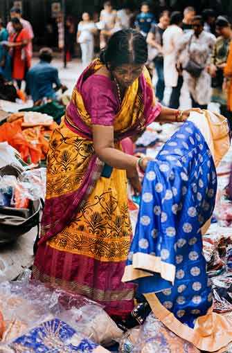 Indian textile merchant - WestmountMag.ca