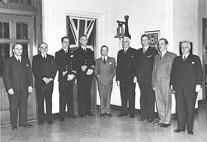 Presentation of the bell H.M.S.C. Westmount - WestmountMag.ca