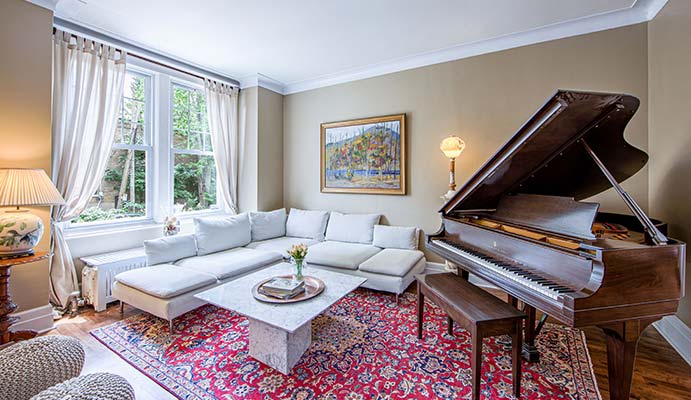 5179 Brillon, Montréal