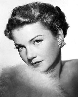 Anne Baxter