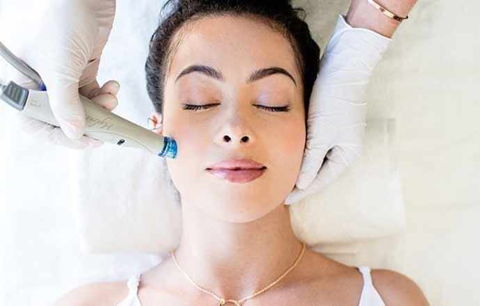 Annie Young Boutique and Spa – Traitement HydraFacial / HydraFacial treatment – WestmountMag.ca