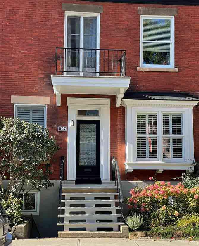 27 Burton Westmount
