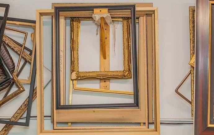 frames the Campbell brothers - WestmountMag.ca