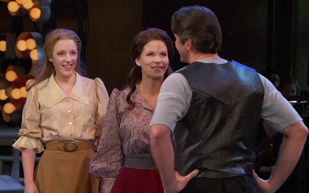 Carousel - Lincoln centre at Home - WestmountMag.ca