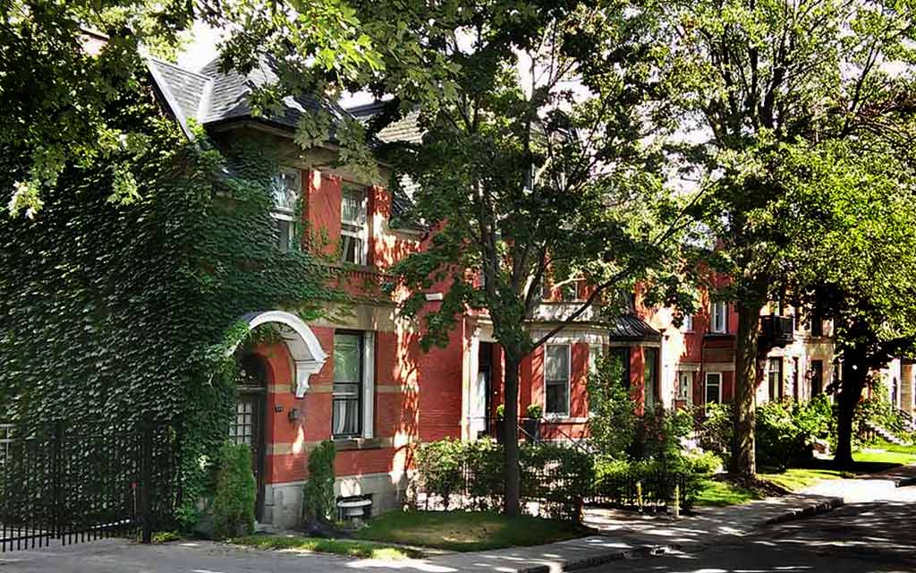 Rue Clandeboye Street, Westmount QC - photo: Andrew Burlone – WestmountMag.ca