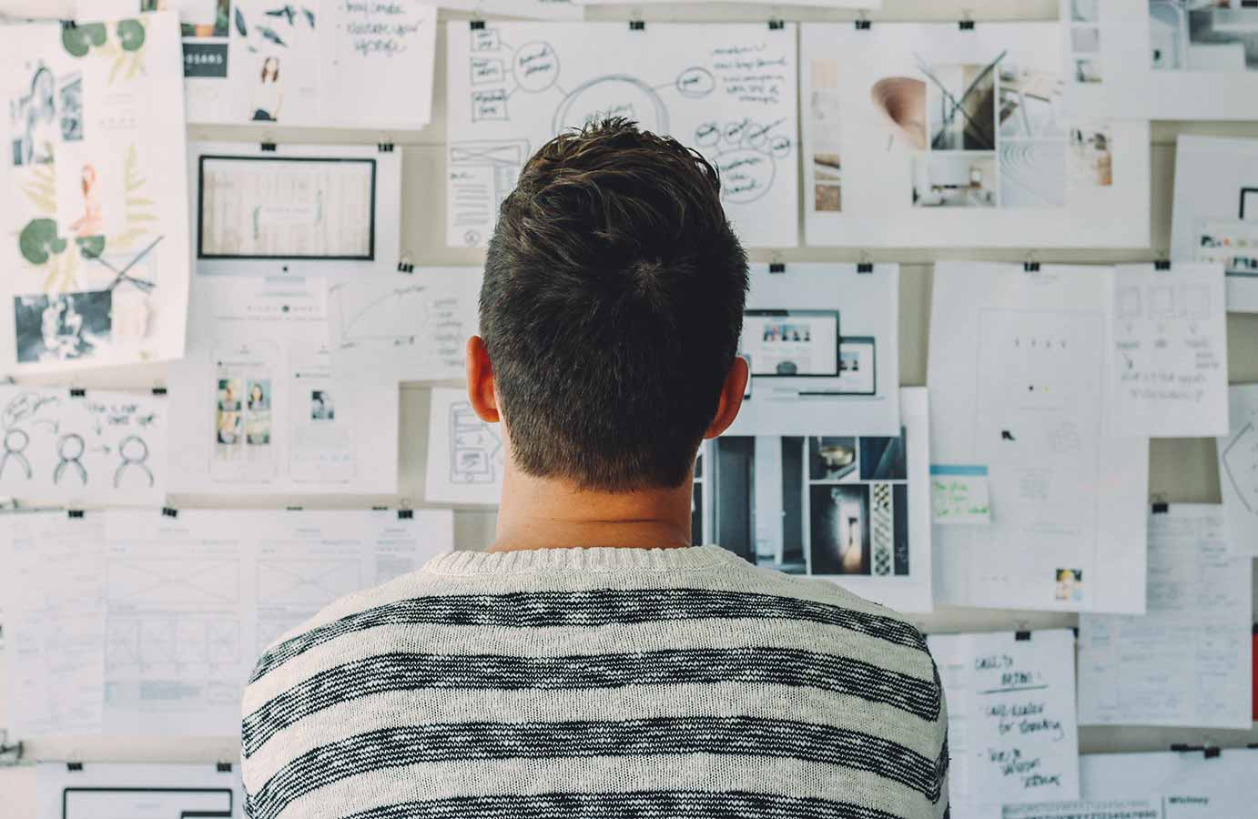 Blogger researching content value