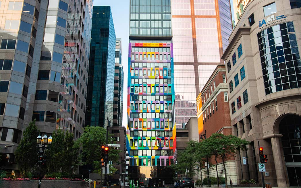 Dazzle M Heart mural festival