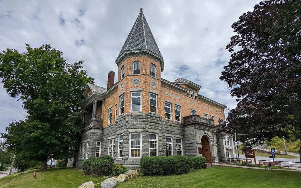 Haskel Free Library and Opera House