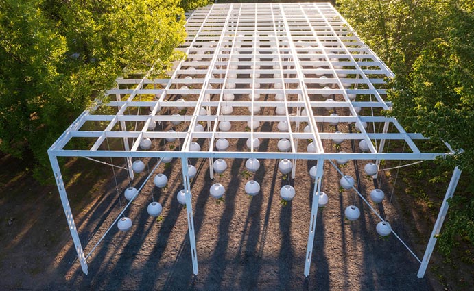 GRAVITY FIELD de TERRAIN WORK [Theodore Hoerr, Rebecca Shen, Kelly Watters], New York, États-Unis Crédit photo : JC Lemay