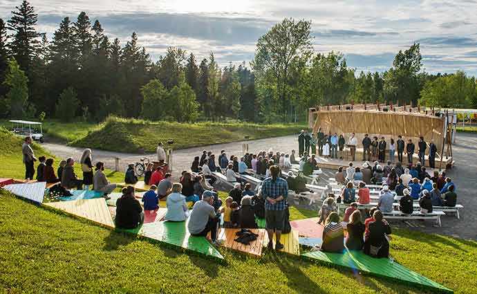 Ici et ailleurs, José Luis Torres – Montmagny QC – photo : Martin Bond – WestmountMag.ca