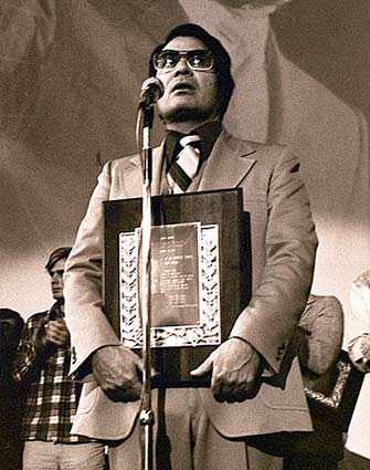 Jim Jones, leader of the People’s Temple cult - Westmountmag.ca