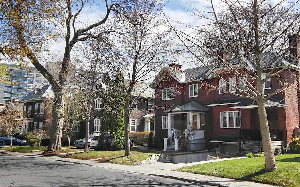 Kitchener Avenue - WestmountMag.ca