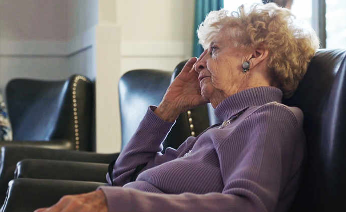 L’industrie de la vieille$$e, de Denys Desjardins