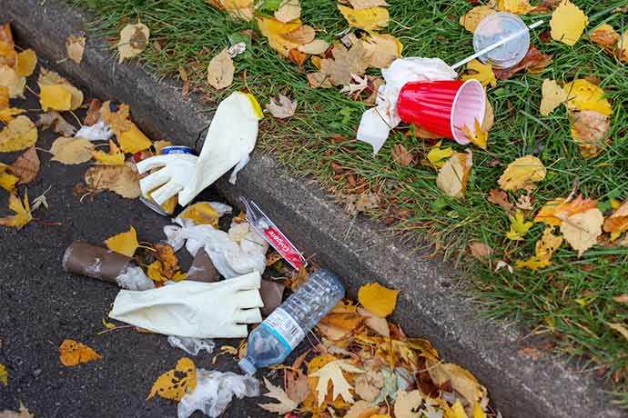 COVID-19 trash - WestmountMag.ca