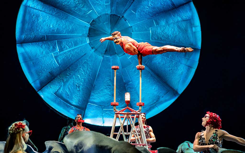 Luzia, Un voyage plein de surprises dans un Mexique imaginaire - Cirque du Soleil