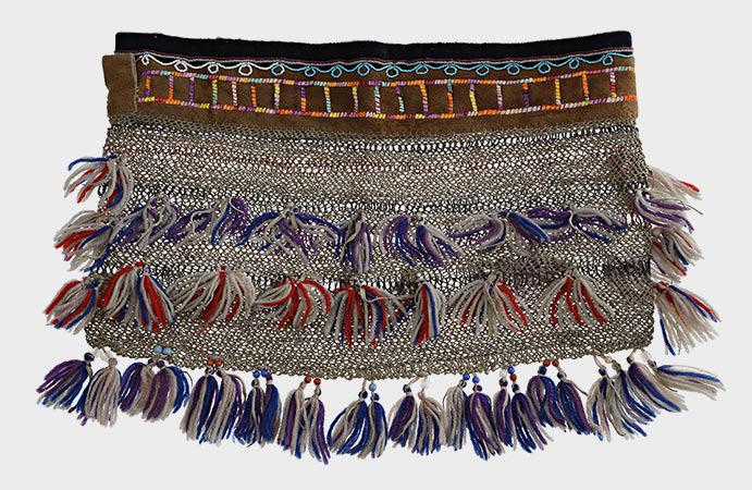 Gibecière, Gwich’in, 1900-1930. Don de John A. Grose, ME984X.98 © Musée McCord