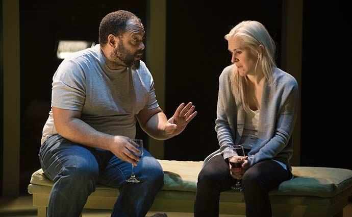 Mob (La meute) - WestmountMag.ca