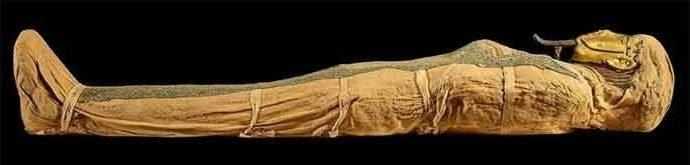 Momie d’Irthorru, Basse Époque, 26e dynastie, vers 600 av. J.-C., EA 20745. © The Trustees of the British Museum – WestmountMag.ca