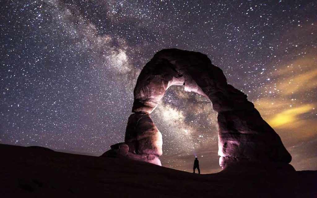 stargazing in desert - WestmountMag.ca