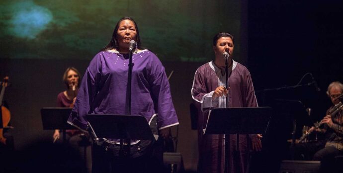 Oktoecho: Nina ANouar Danya Danger