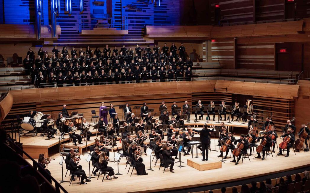 L'Orchestre philhamonique et choeurs des mélomanes conclu la saison de chefs-d'œuvre lyriques grandioses avec La Symphonie de la mer