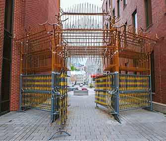 Passages insolites – Le portail – WestmountMag.ca