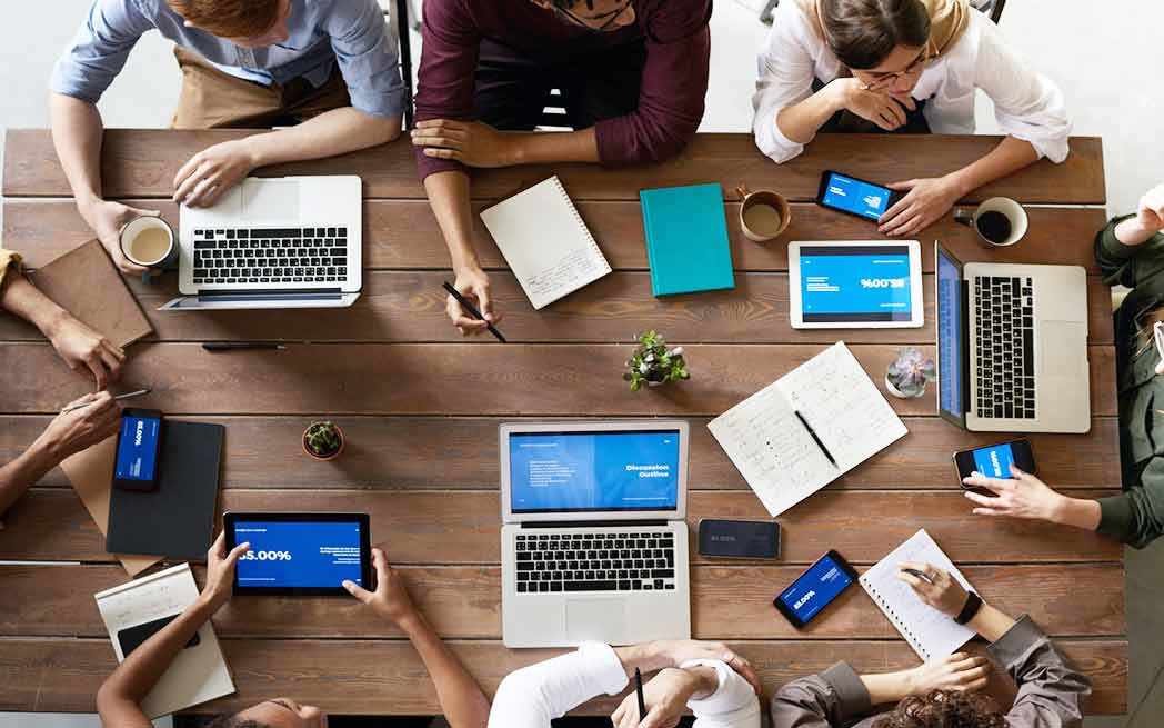 Autour de la table / Around the table – WestmountMag.ca