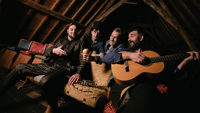 Rumbaristas à La Sala Rossa le jeudi 17 juillet à 20 h pour un concert festif et vibrant aux couleurs du monde, présenté par Traquen’Art dans sa série Norté Tropical