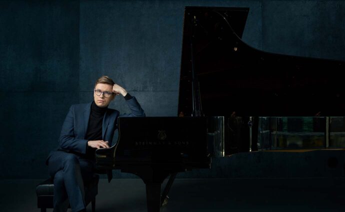 Salle Bourgie - Vikingur Olafsson - photo Ari-Magg