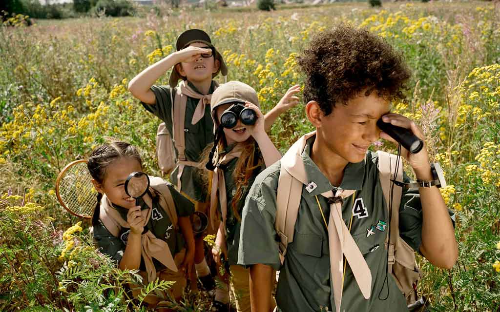 scouts exploring